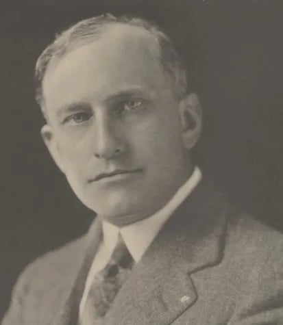 Porträt von Frank L. Bowman (1879–1936) – Gedenkseite