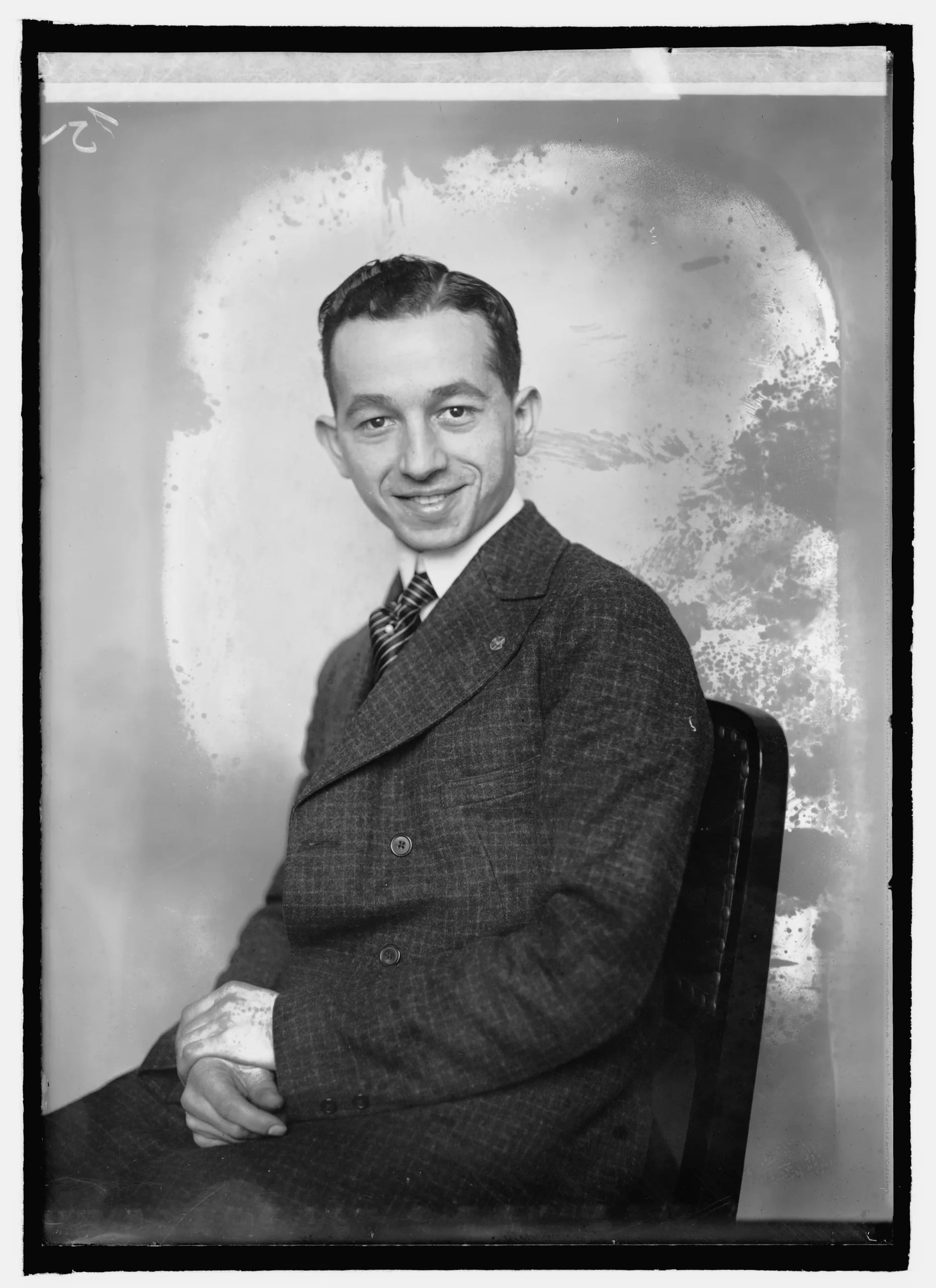 Portrait of Frank Fragale (1894–1955) – memorial page