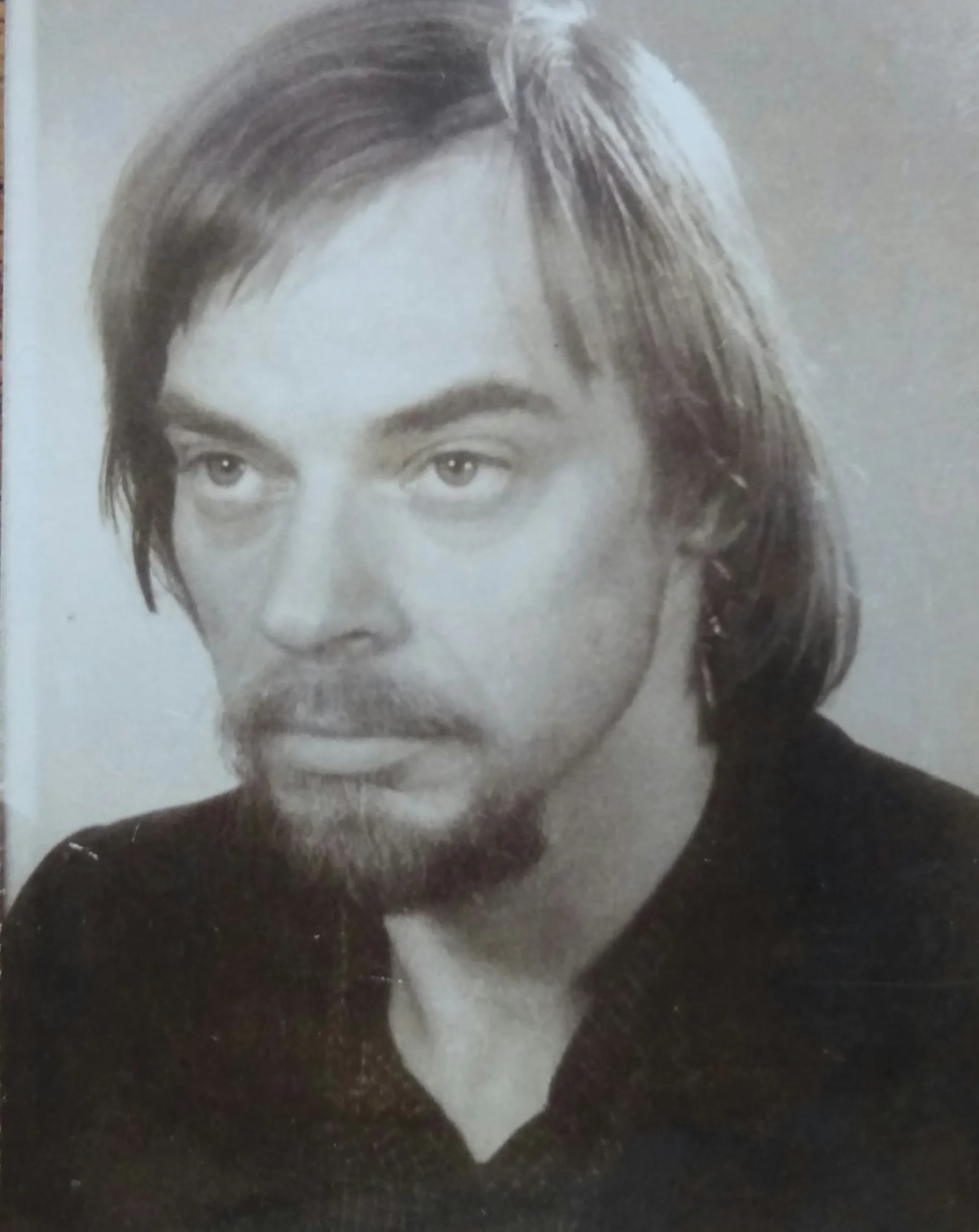 Porträt von Wessel te Gussinklo (1941–2023) – Gedenkseite