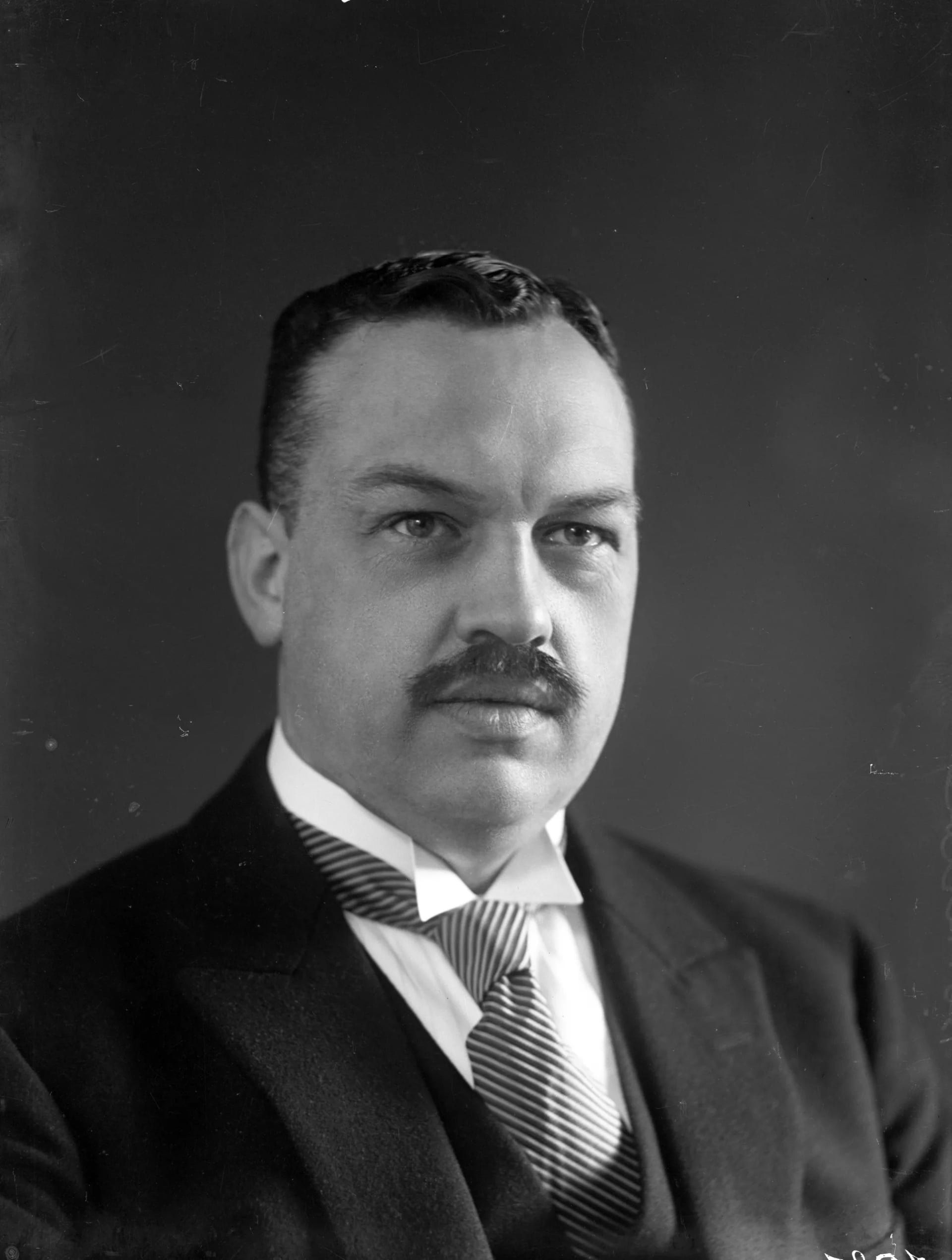 Portrait of Hendrik Botterweg (1888–1942) – memorial page