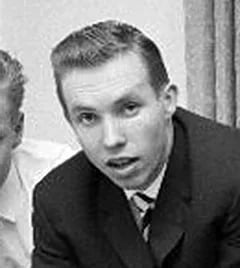 Porträt von Juhani Kärkinen (1935–2019) – Gedenkseite