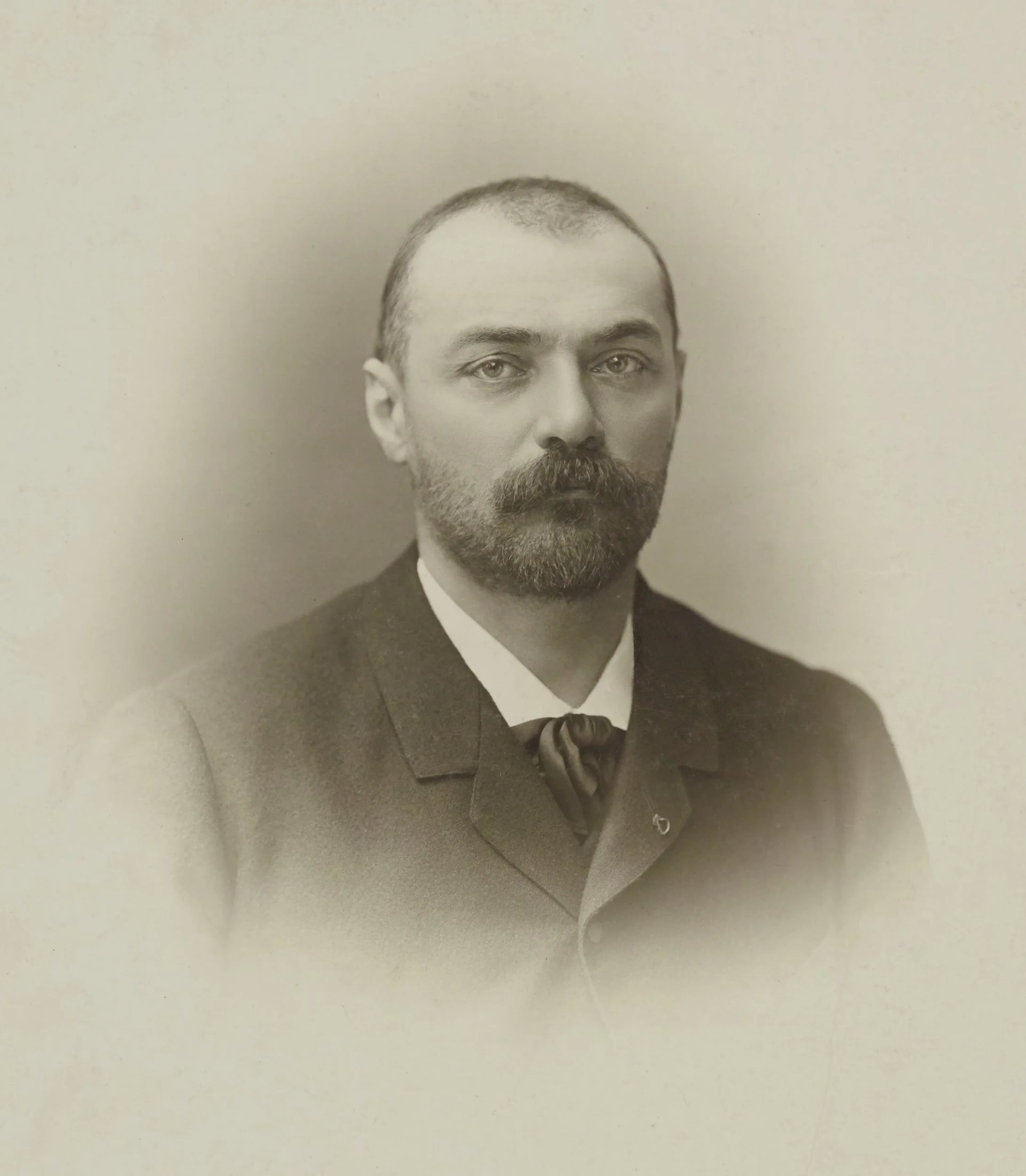 Portrait of Gabriel Bonvalot (1853–1933) – memorial page