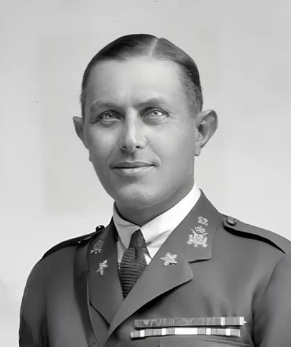 Portrait of José Fernández de Villa-Abrille (1878–1946) – memorial page