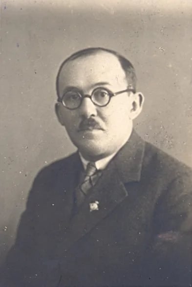 Porträt von Kosta Manojlović (1890–1949) – Gedenkseite