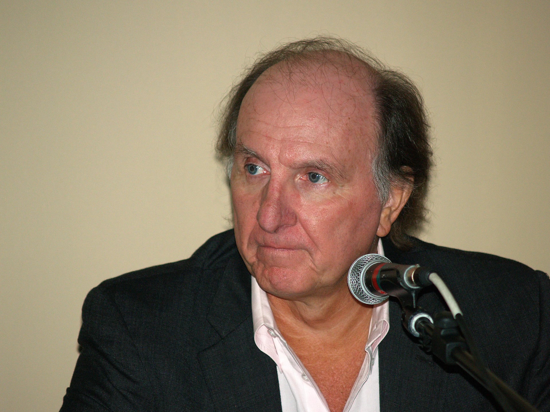 Porträt von Wayne Barrett (1945–2017) – Gedenkseite
