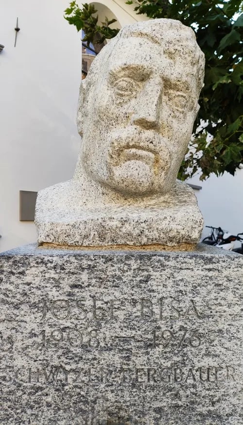 Portrait of Josef Bisa (1908–1976) – memorial page