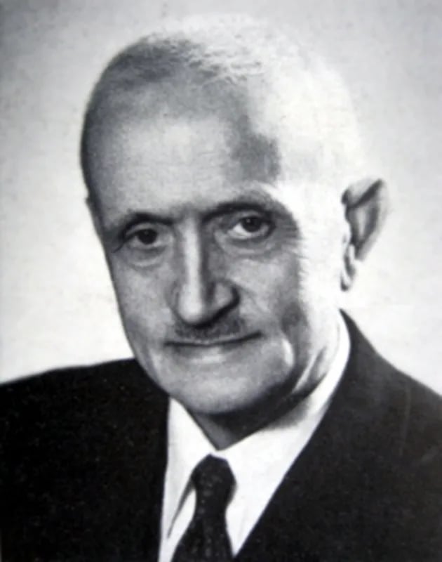 Portrait of Valentin Pfeifer (1886–1964) – memorial page