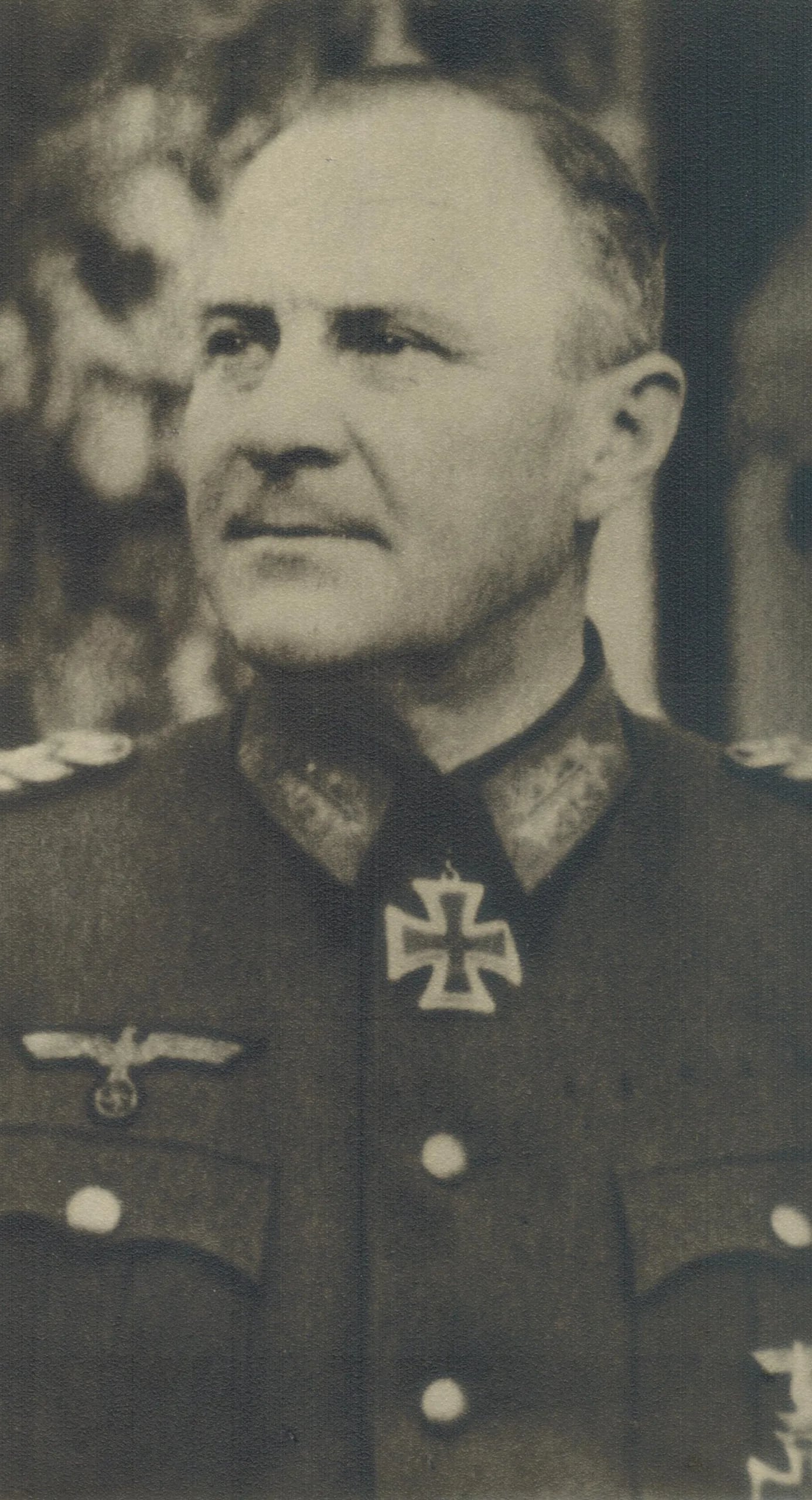 Portrait of Georg Pfeiffer (1890–1944) – memorial page