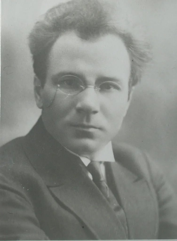 Porträt von Wladimir Fedorowitsch Tschorny (1896–1937) – Gedenkseite