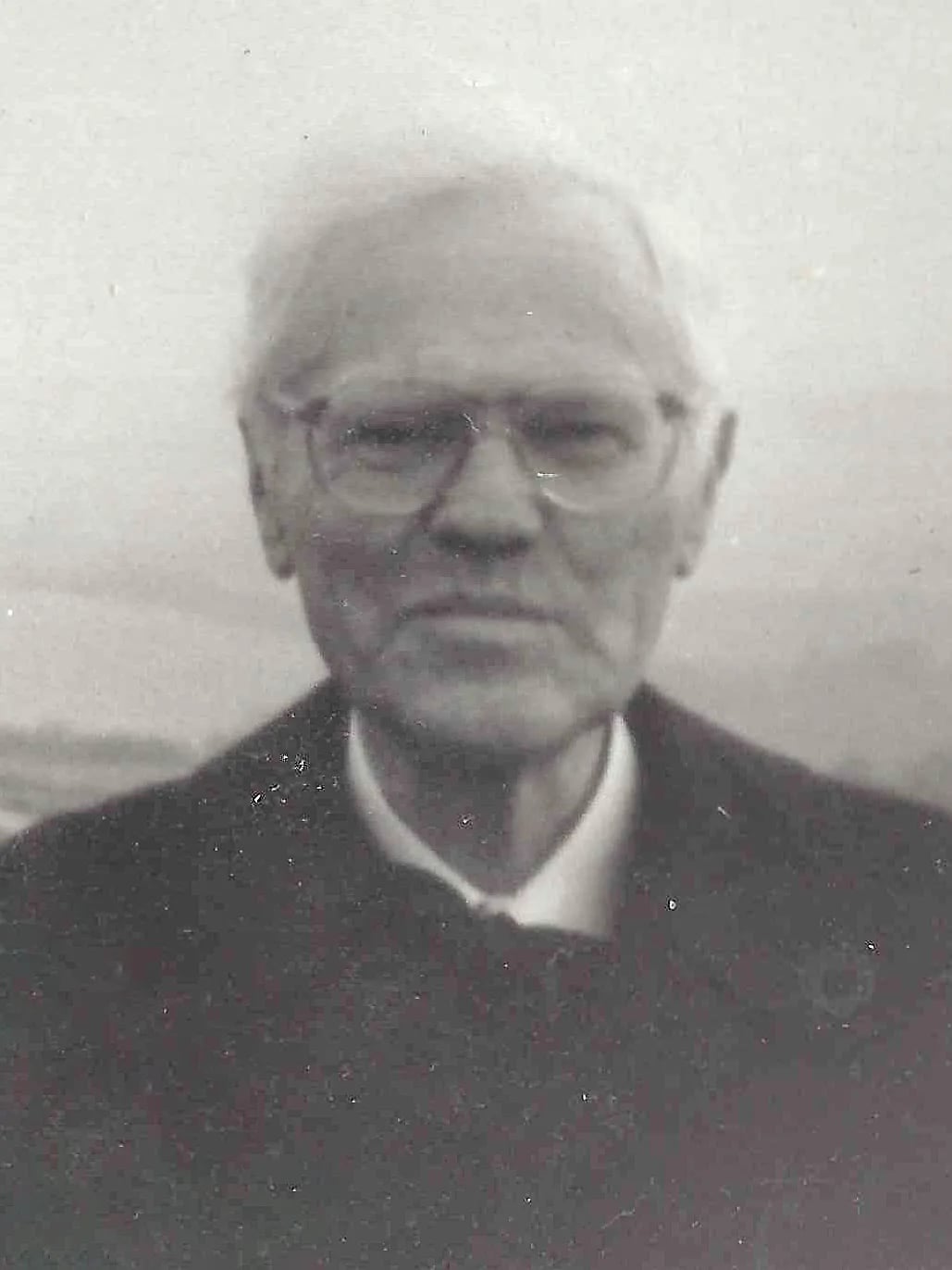 Portrait of Georg Wilhelm Sante (1896–1984) – memorial page
