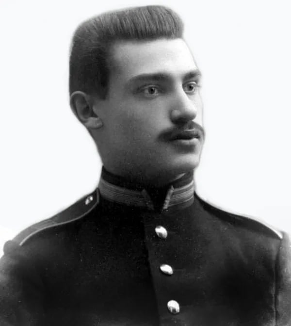 Portrait of Aleksandr Labuntsov (1884–1963) – memorial page