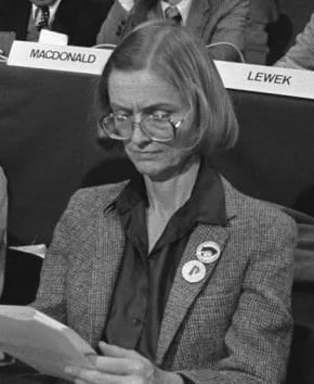 Portrait of Vera Kistiakowsky (1928–2021) – memorial page