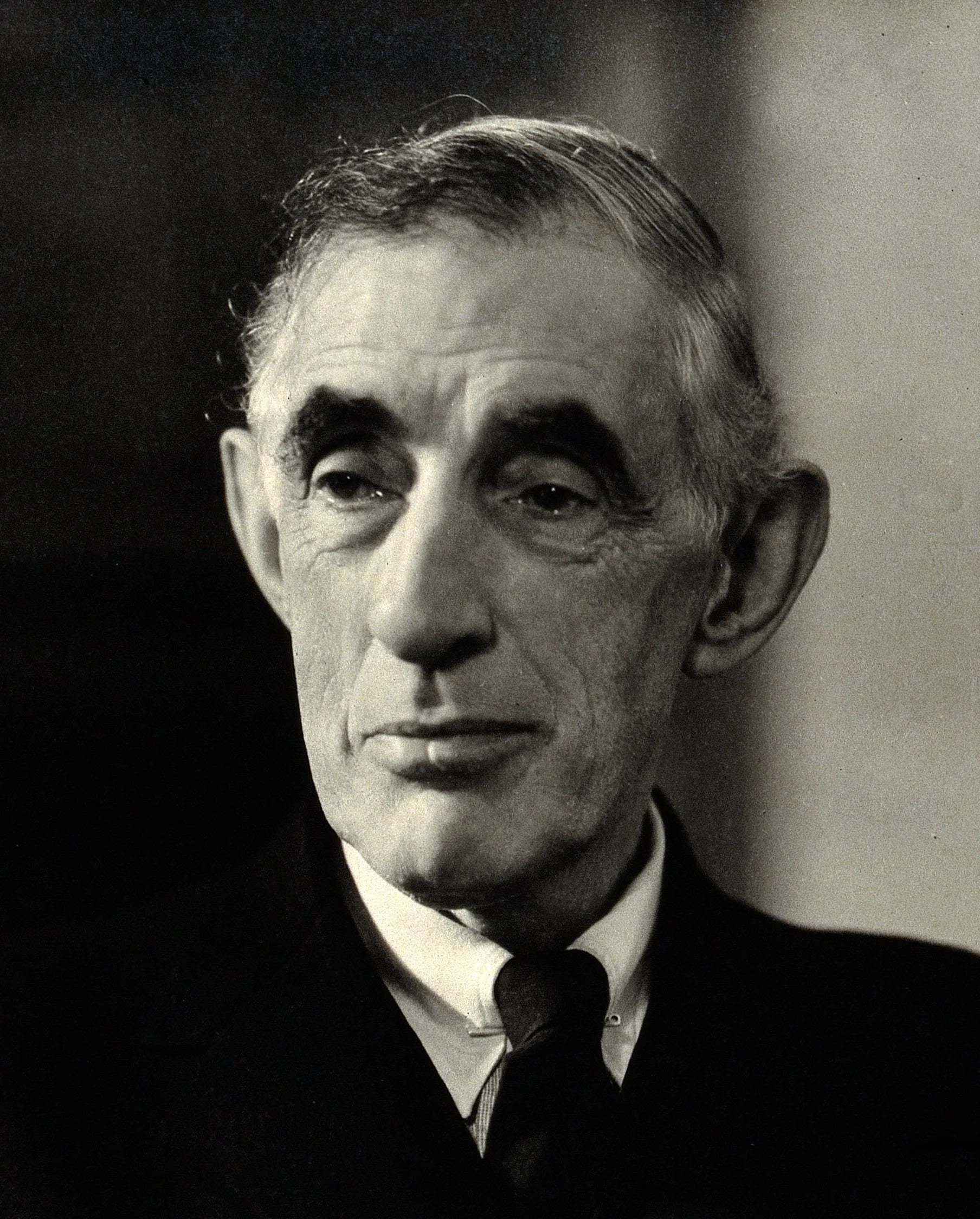 Porträt von George Grey Turner (1877–1951) – Gedenkseite