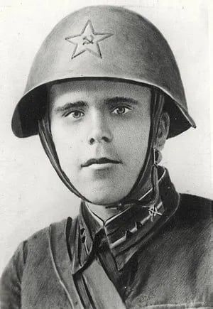 Porträt von Pyotr Sokur (1911–1987) – Gedenkseite