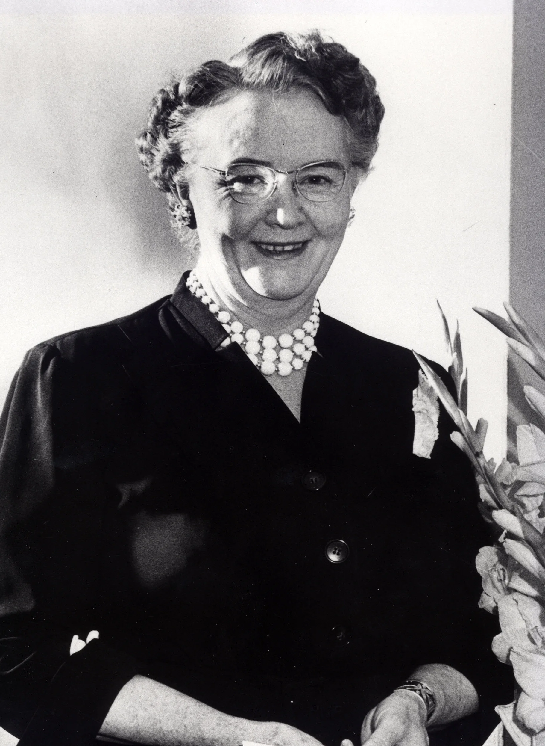 Portrait of Georgia Lee Lusk (1893–1971) – memorial page