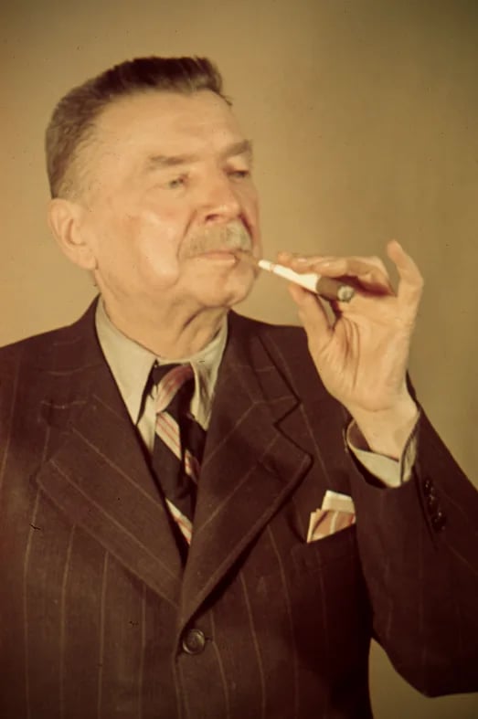 Porträt von József Képessy (1863–1943) – Gedenkseite