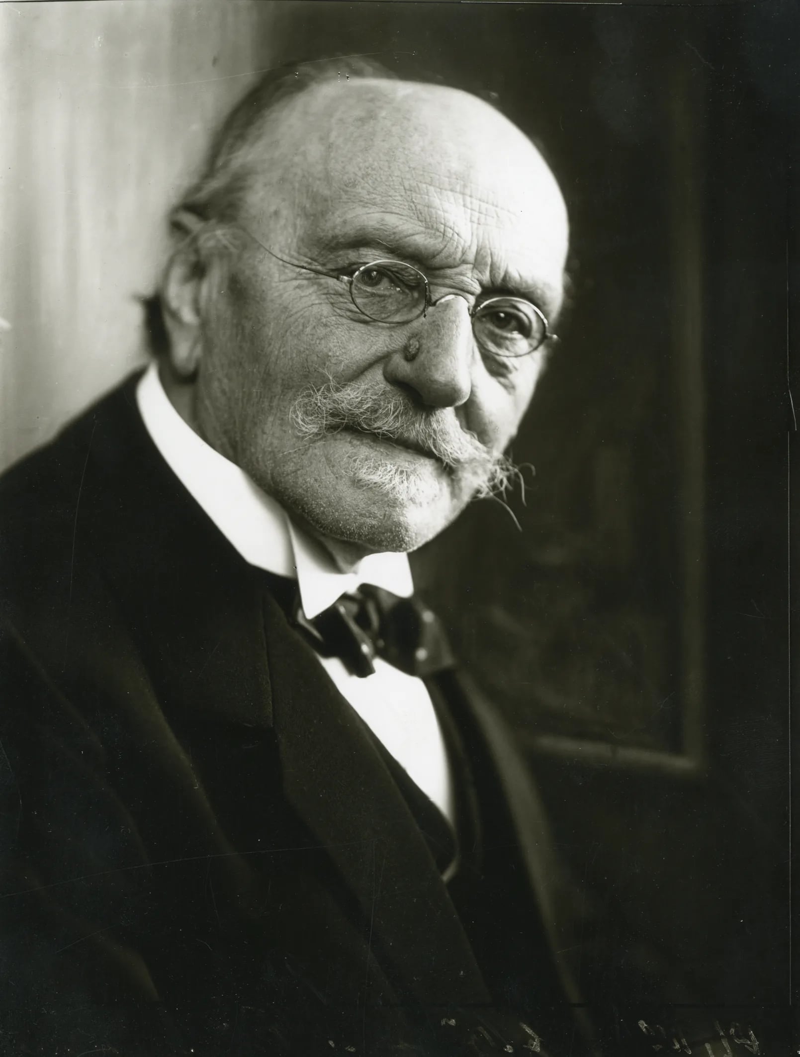 Portrait of Gerhard Bunnemann (1842–1925) – memorial page