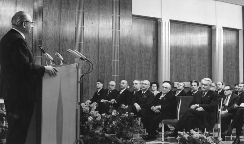 Porträt von Gerhard Lotz (1911–1981) – Gedenkseite