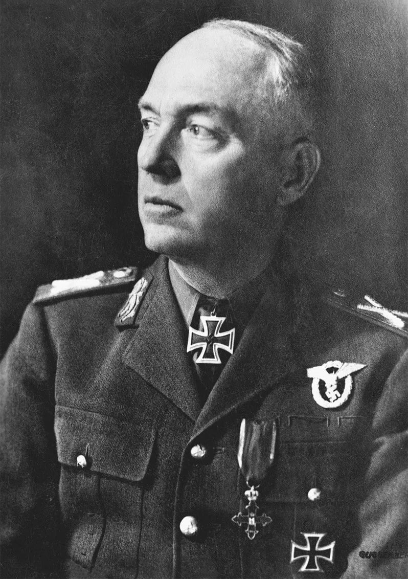 Porträt von Ion Antonescu (1882–1946) – Gedenkseite