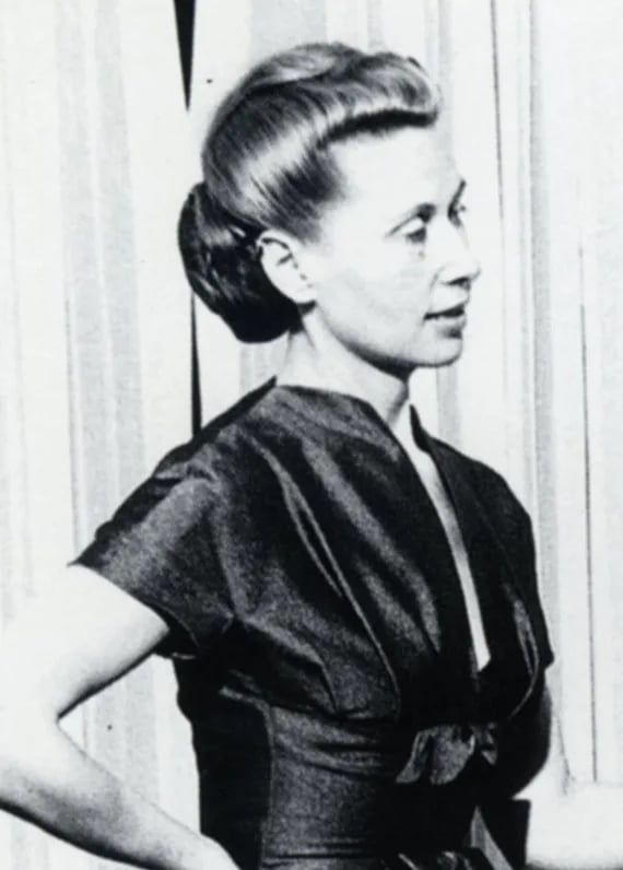 Porträt von Lola Beer Ebner (1910–1997) – Gedenkseite