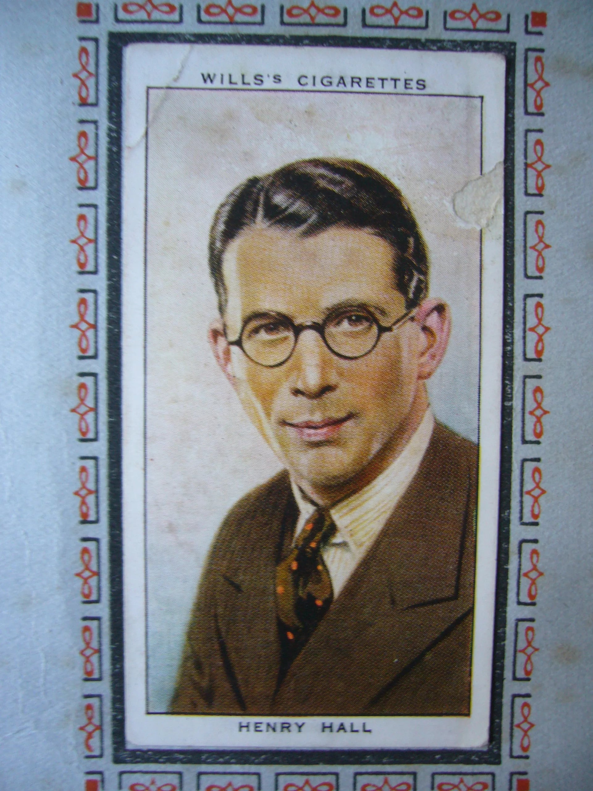 Porträt von Henry Hall (1898–1989) – Gedenkseite