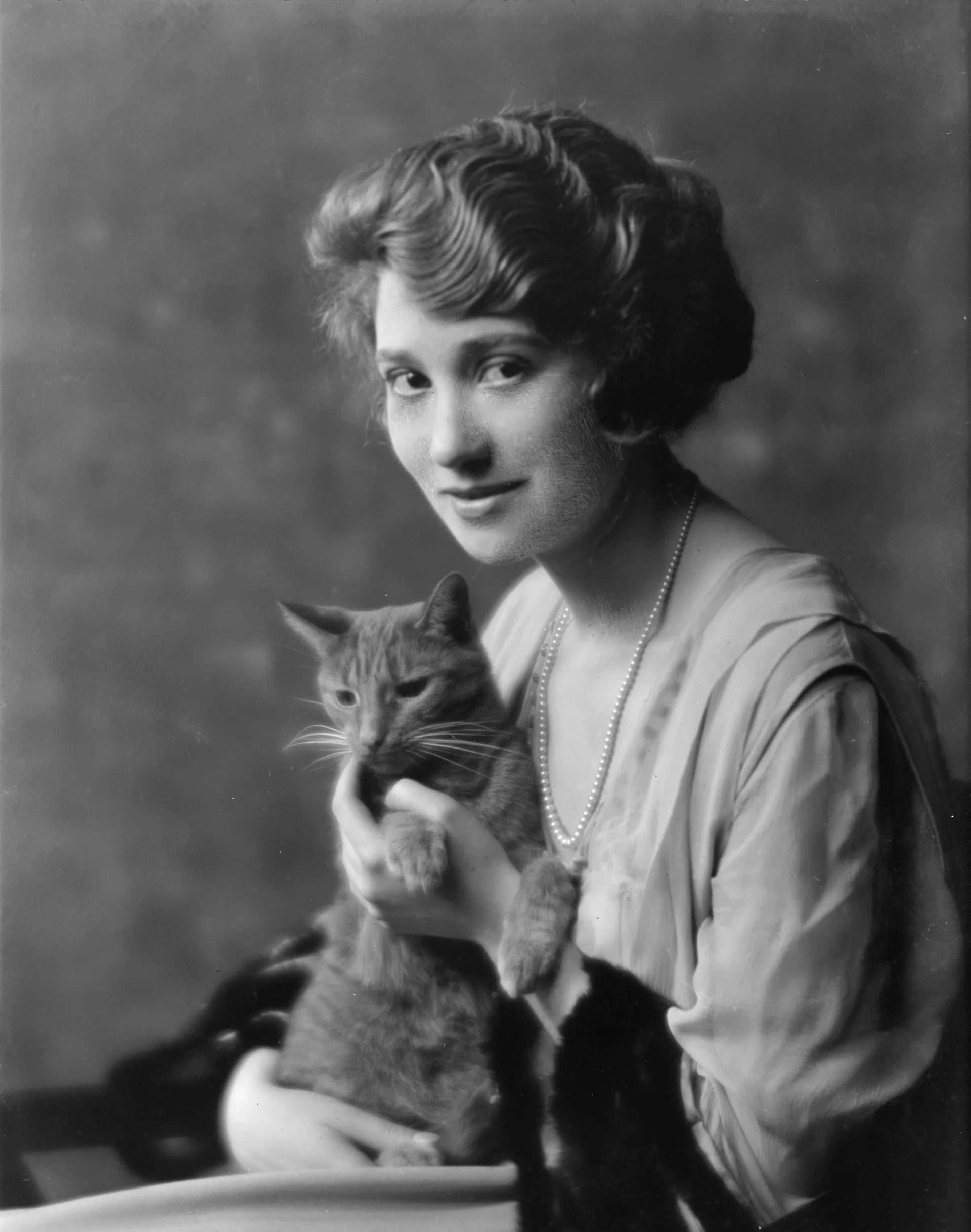 Portrait of Fay Bainter (1893–1968) – memorial page