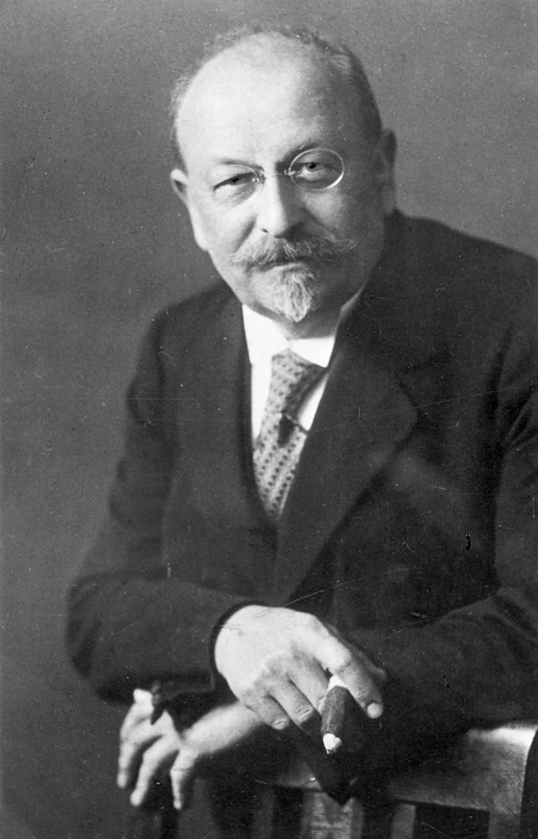 Porträt von Rudolf Otto Neumann (1868–1952) – Gedenkseite