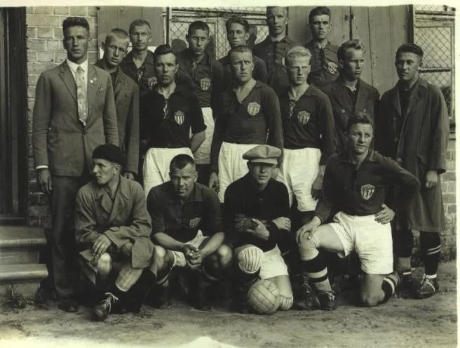 Porträt von Voldemar Rõks (1900–1941) – Gedenkseite