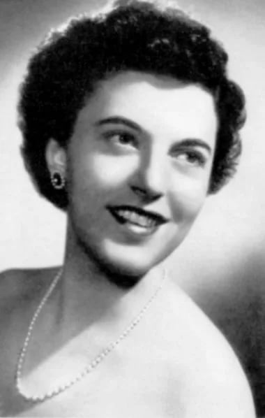 Portrait of Grace Hoffman (1921–2008) – memorial page