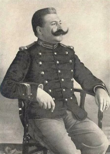 Portrait of João Teixeira Pinto (1876–1917) – memorial page