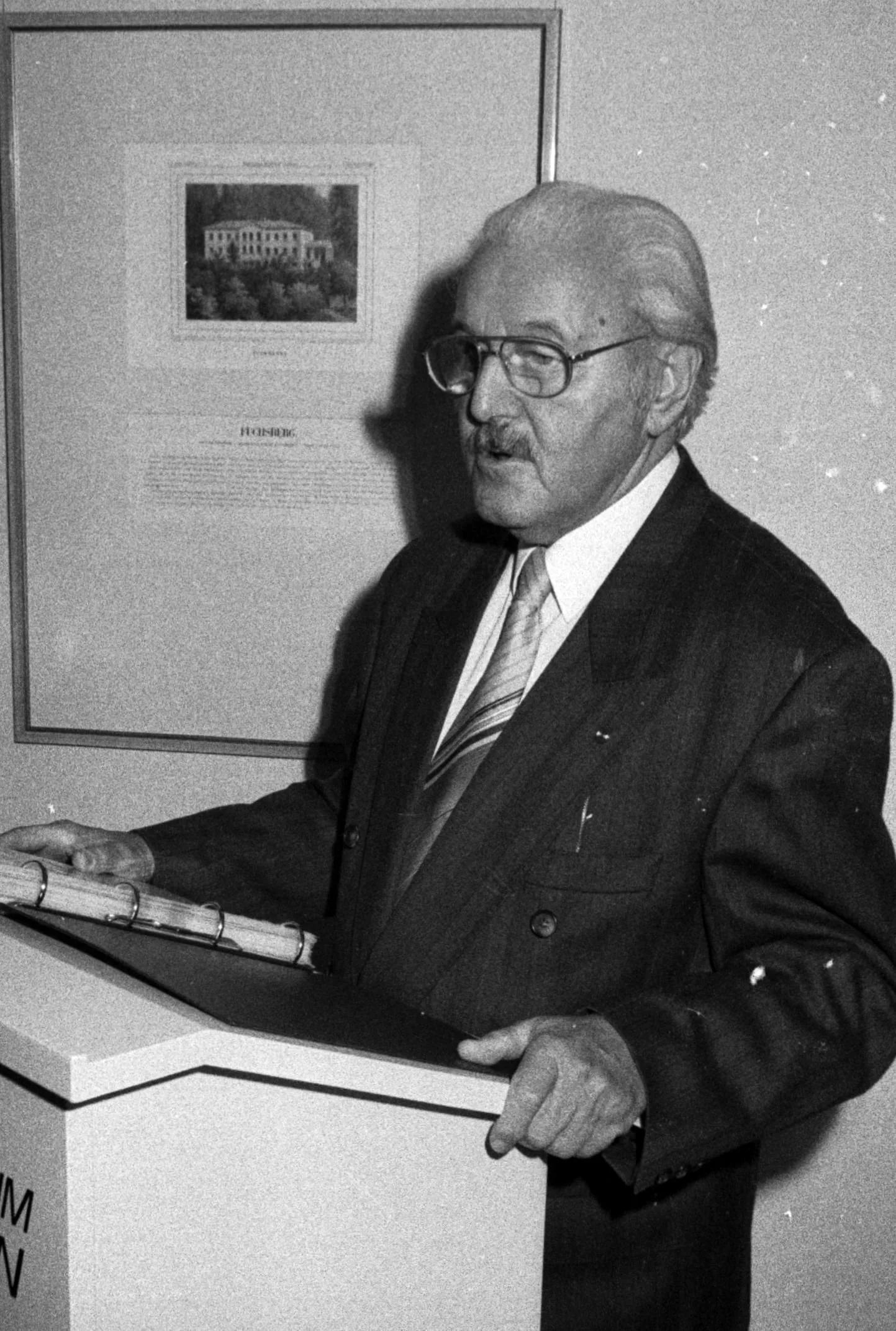 Porträt von Heinz Schön (1926–2013) – Gedenkseite