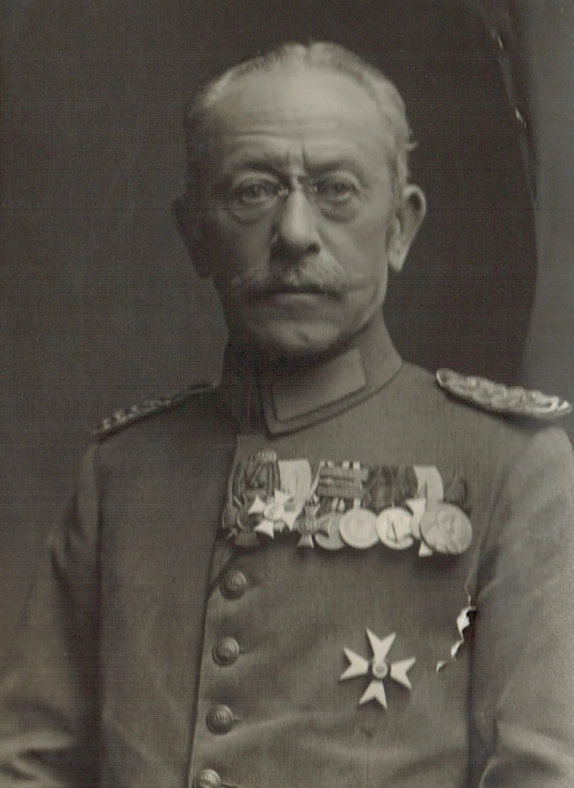 Portrait of Rudolf von Burk (1841–1924) – memorial page