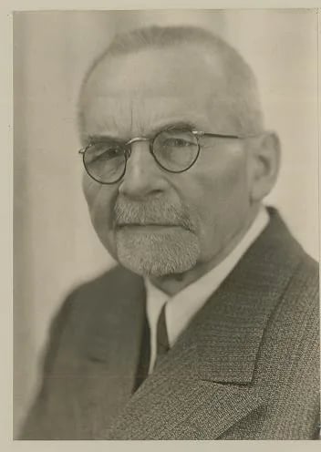 Portrait of Georg Schmidgall (1867–1953) – memorial page