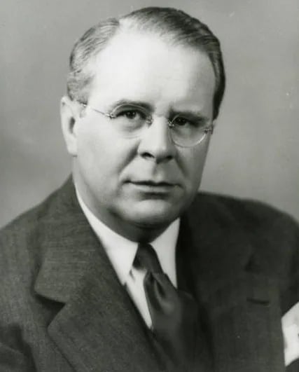 Portrait of Boyd Crumrine Patterson (1902–1988) – memorial page