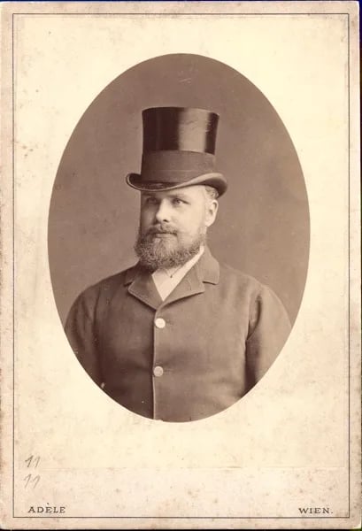 Portrait of Heinrich Graf Larisch von Mönnich (1850–1918) – memorial page