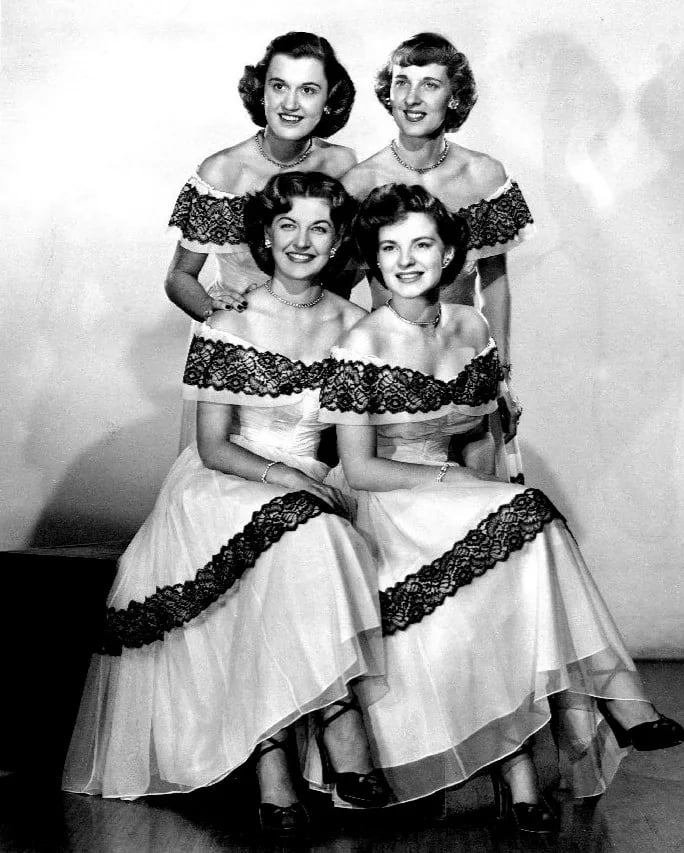 Portrait of Janet Ertel (1913–1988) – memorial page