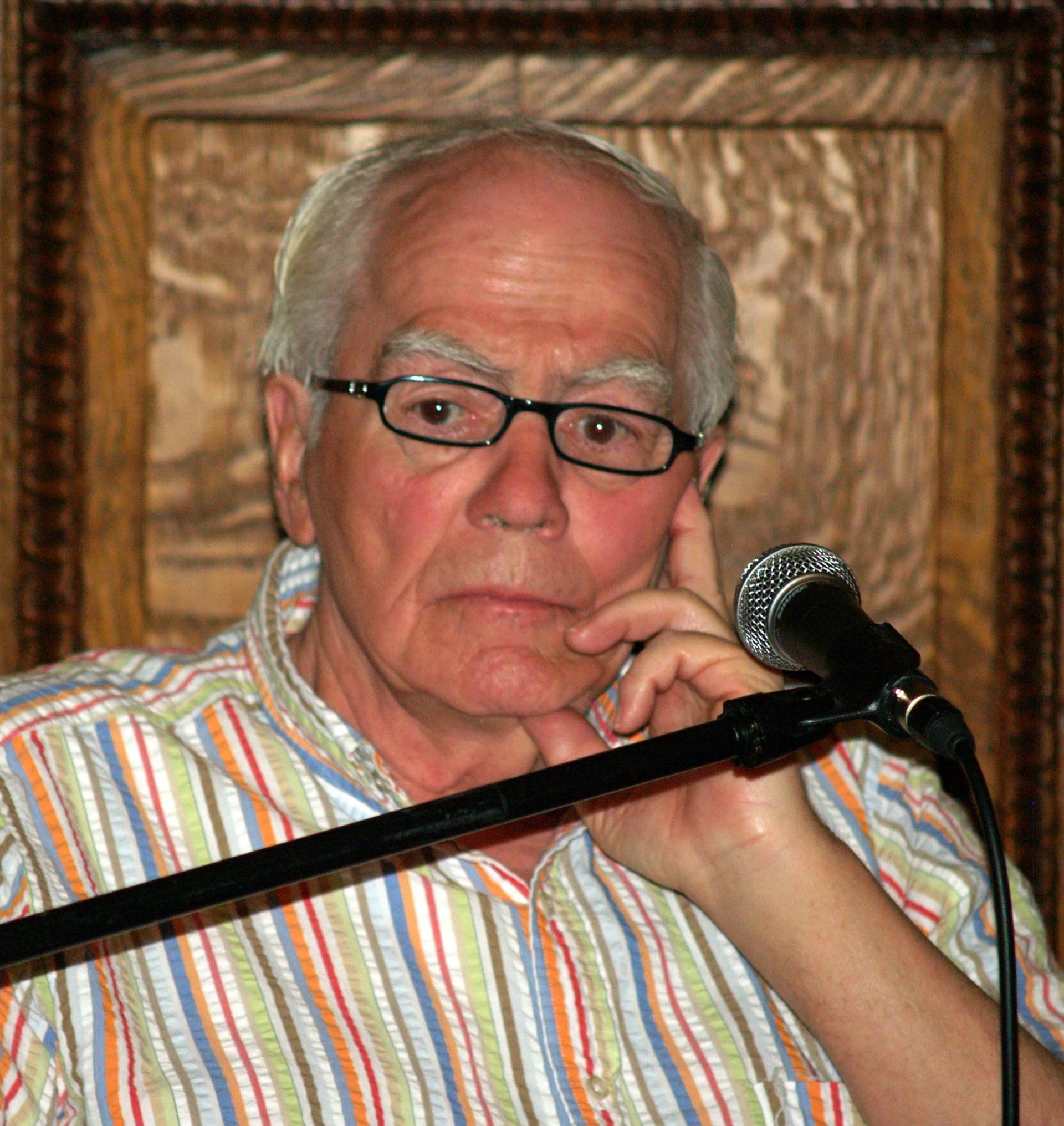 Portrait of Jimmy Breslin (1928–2017) – memorial page