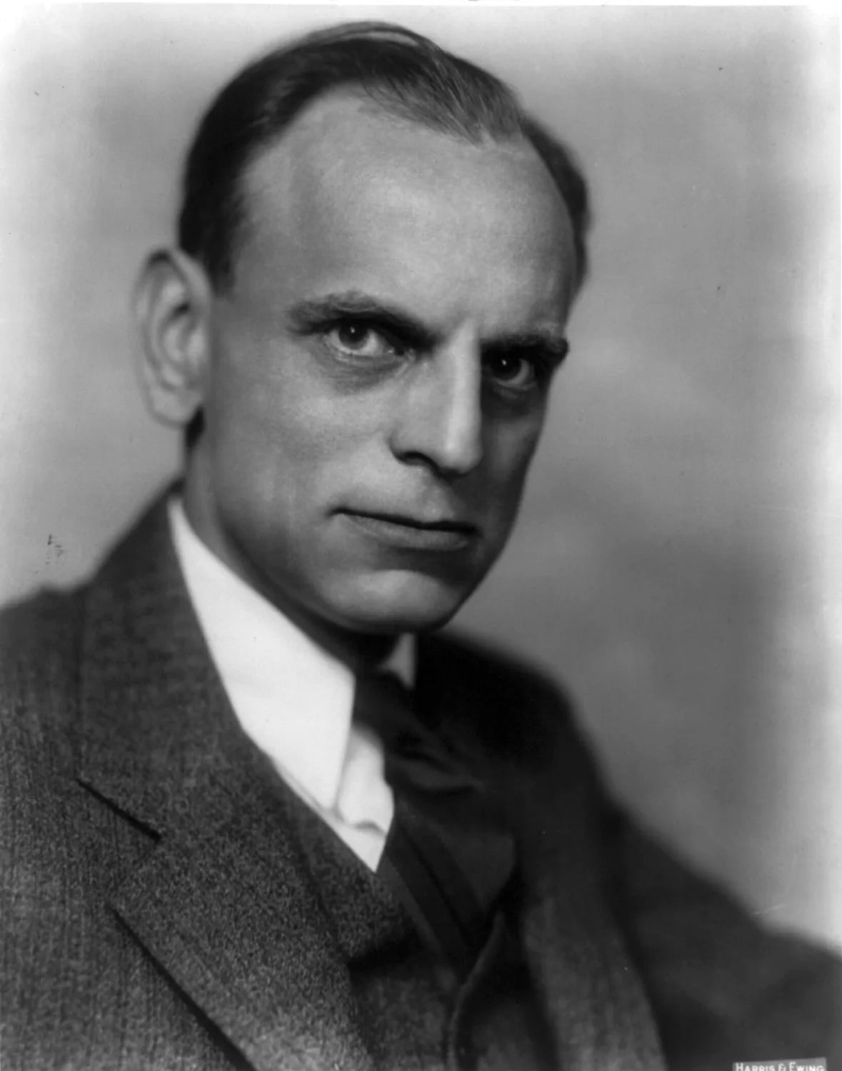 Porträt von James M. Landis (1899–1964) – Gedenkseite