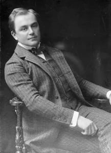 Portrait of Gustav Waldau (1871–1958) – memorial page