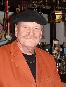 Porträt von Günter Willumeit (1941–2013) – Gedenkseite