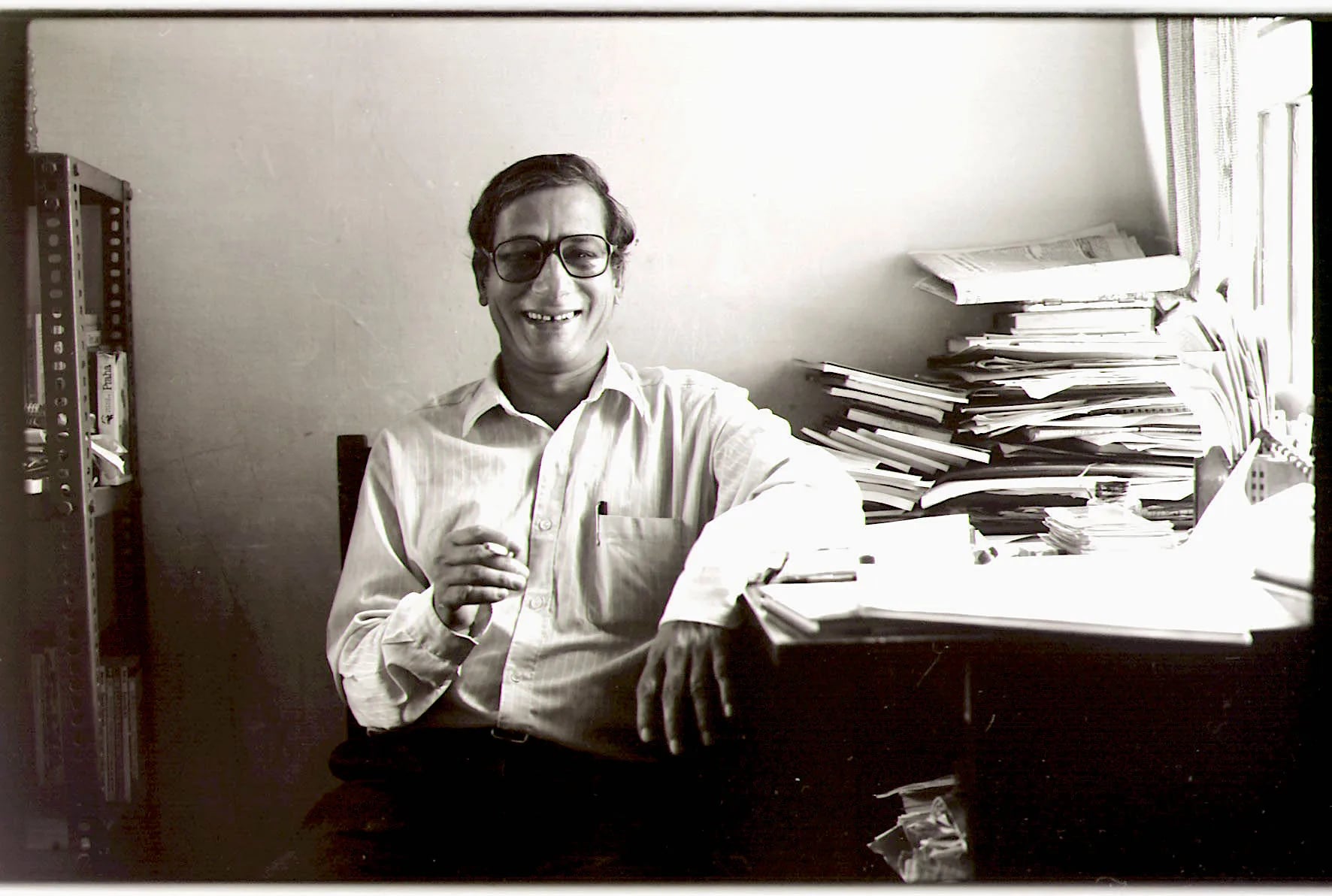Porträt von Manglesh Dabral (1948–2020) – Gedenkseite
