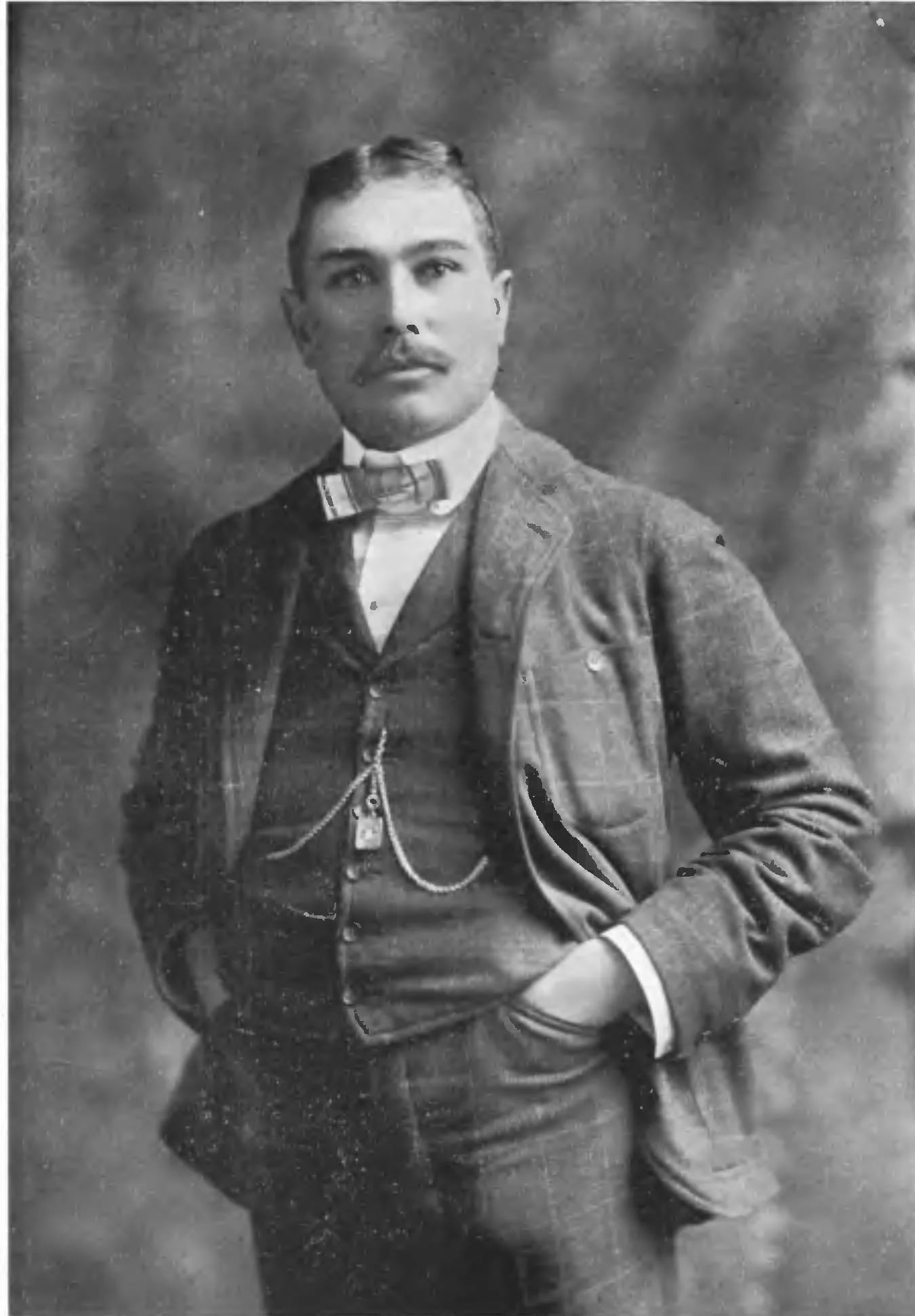 Portrait of Alexander McMillan Shields (1865–1928) – memorial page