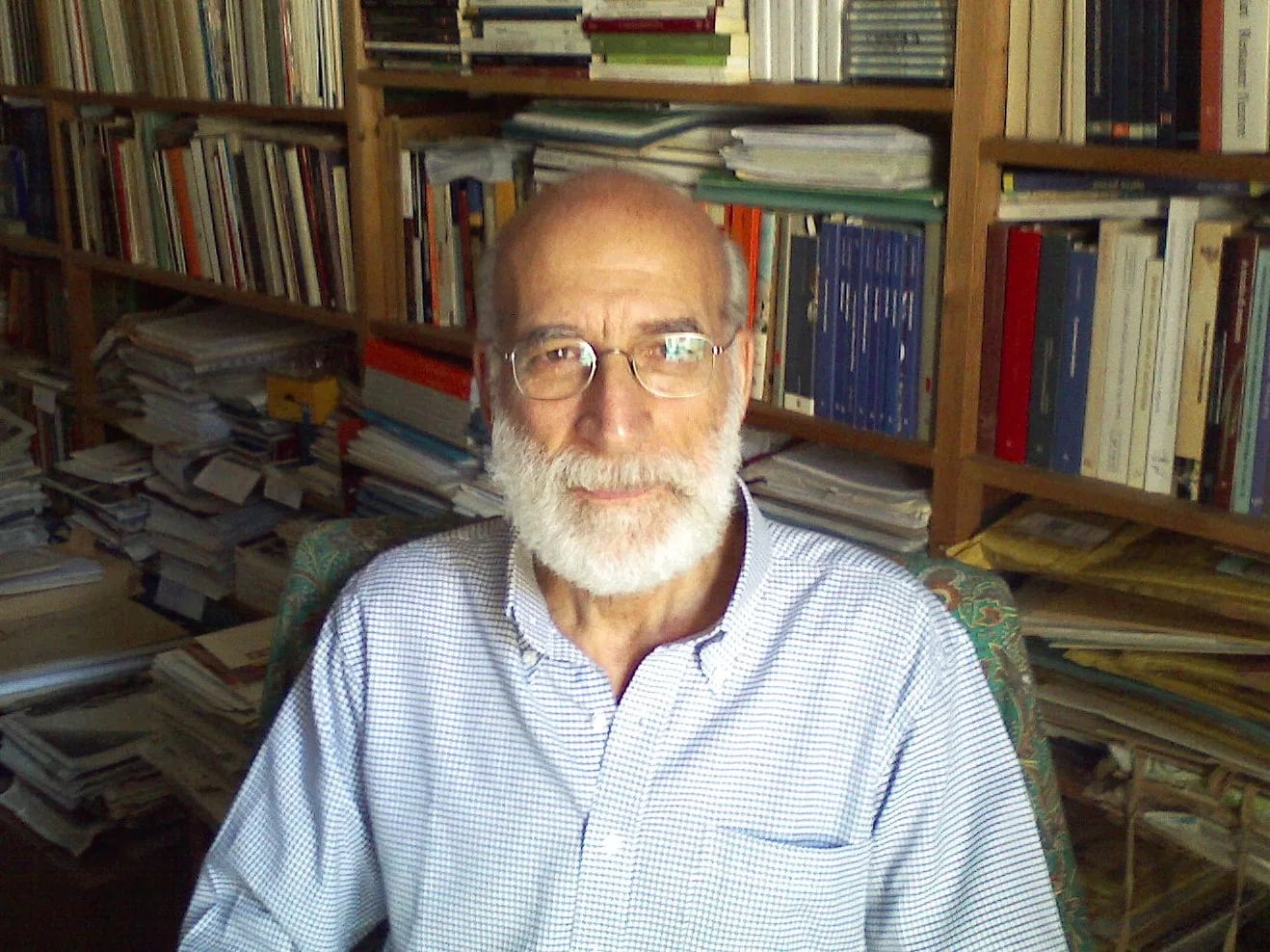 Portrait of Giuseppe Basile (1942–2013) – memorial page