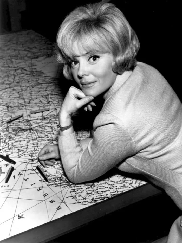 Portrait of Christine Carère (1930–2008) – memorial page
