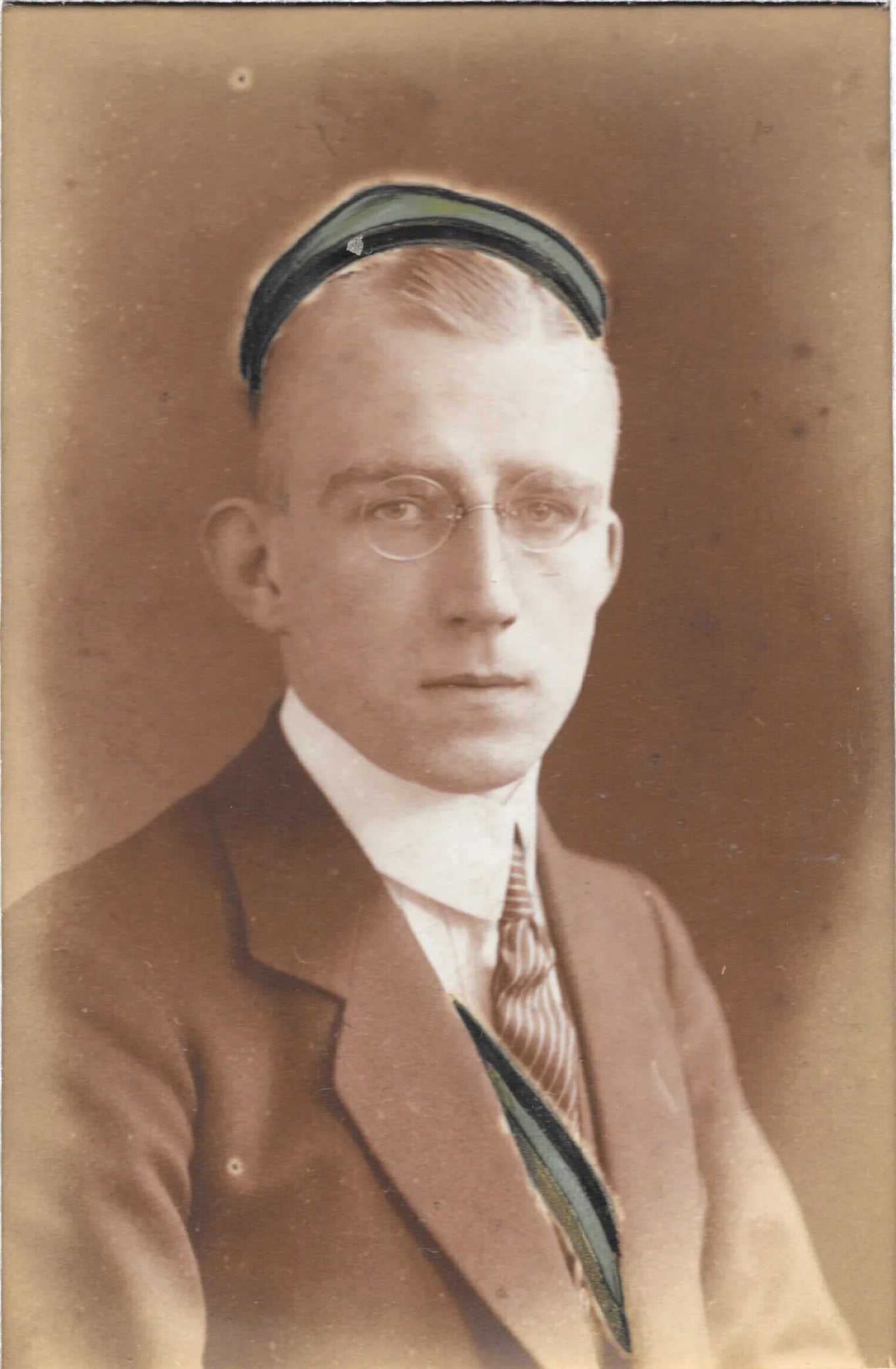 Porträt von Hans Adler (1899–1966) – Gedenkseite