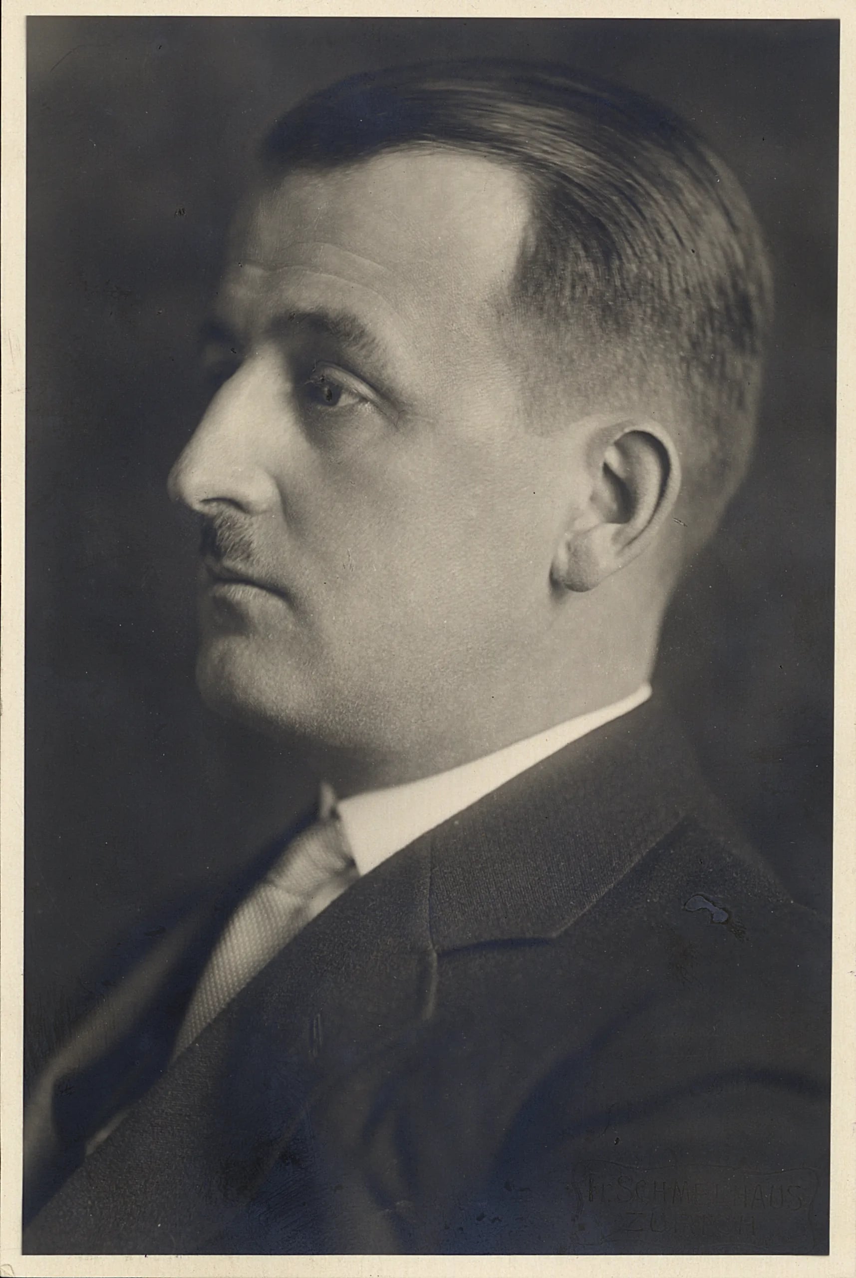 Portrait of August Guyer (1897–1980) – memorial page