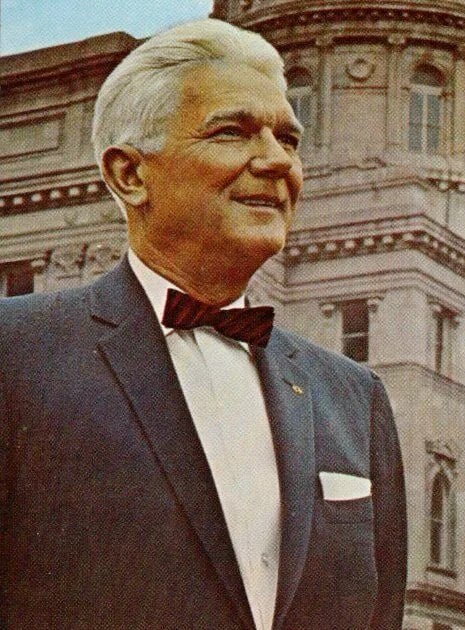 Portrait of Crawford F. Parker (1906–1986) – memorial page