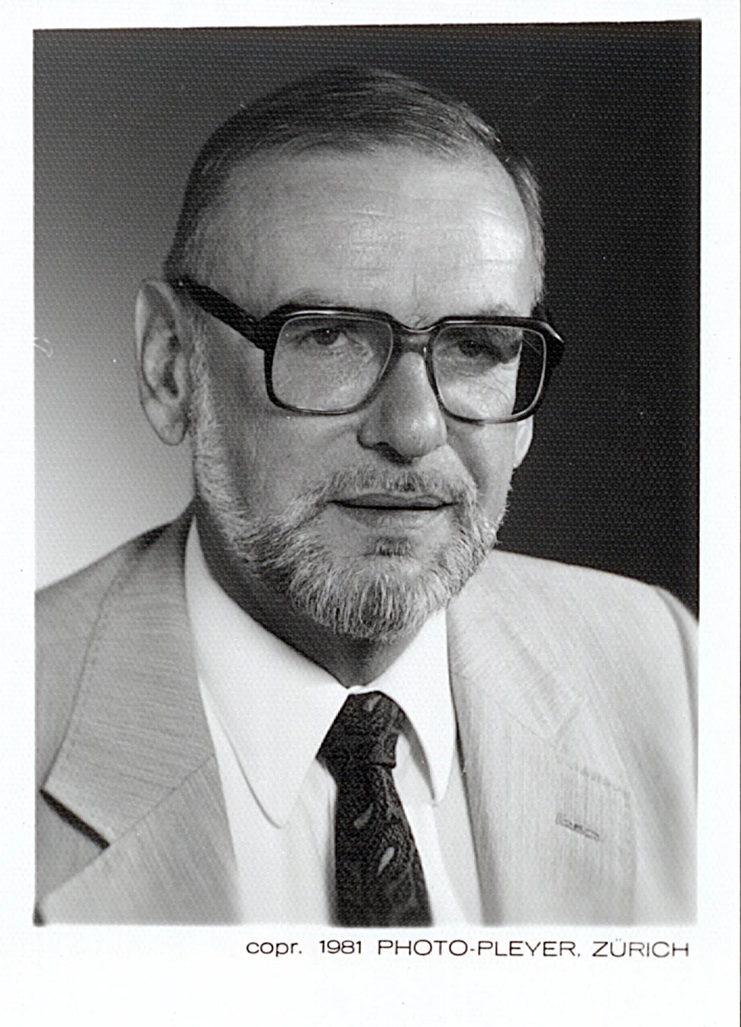 Porträt von Hans Röthlisberger (1923–2009) – Gedenkseite