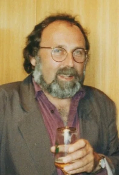 Portrait of Hans Scheibner (1936–2022) – memorial page