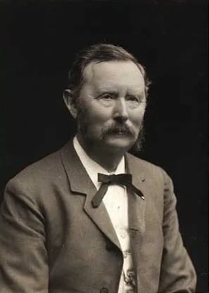 Porträt von Johan N. Schrøder (1841–1919) – Gedenkseite